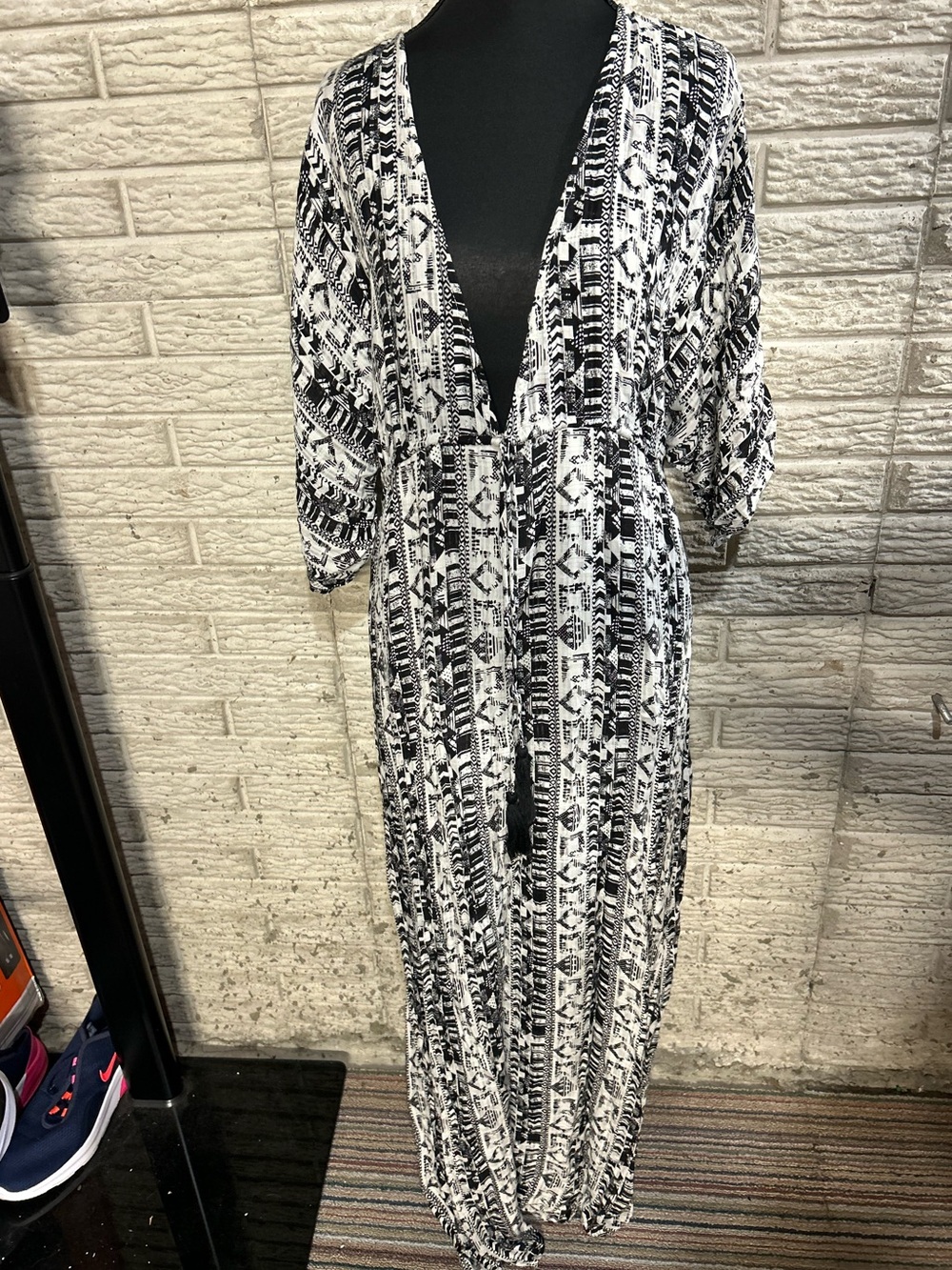 The Room "Desert Dreams" Kimono Sleeve Maxi Dress Sz Small Tie Waist Very Light